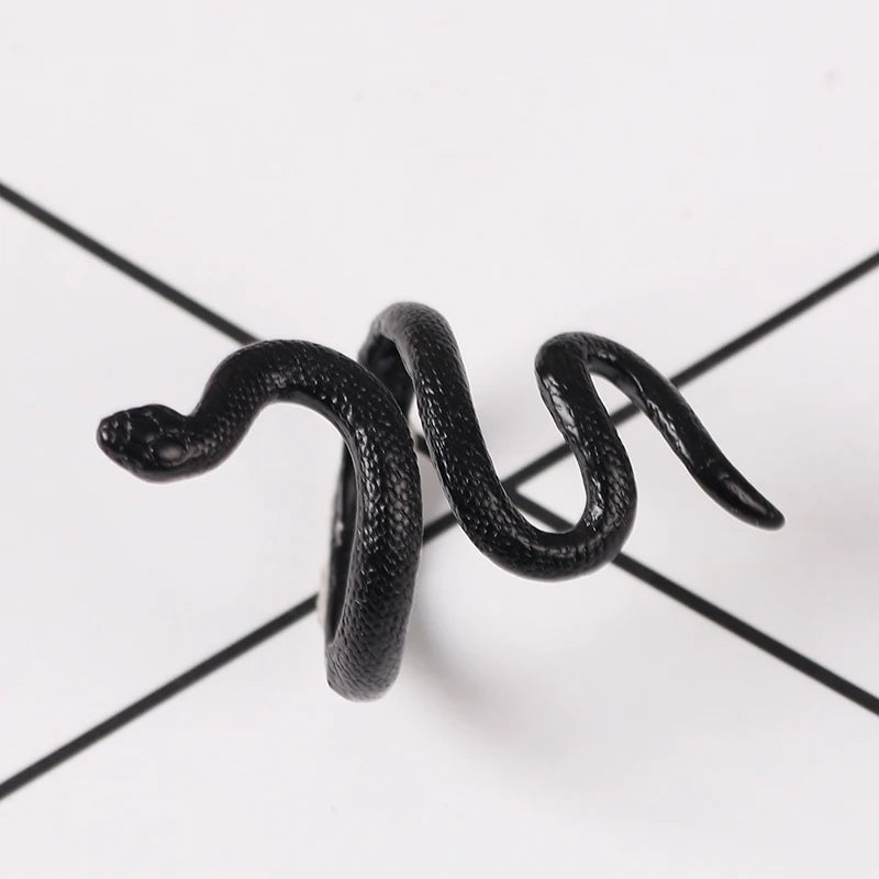 Snake Ring Black