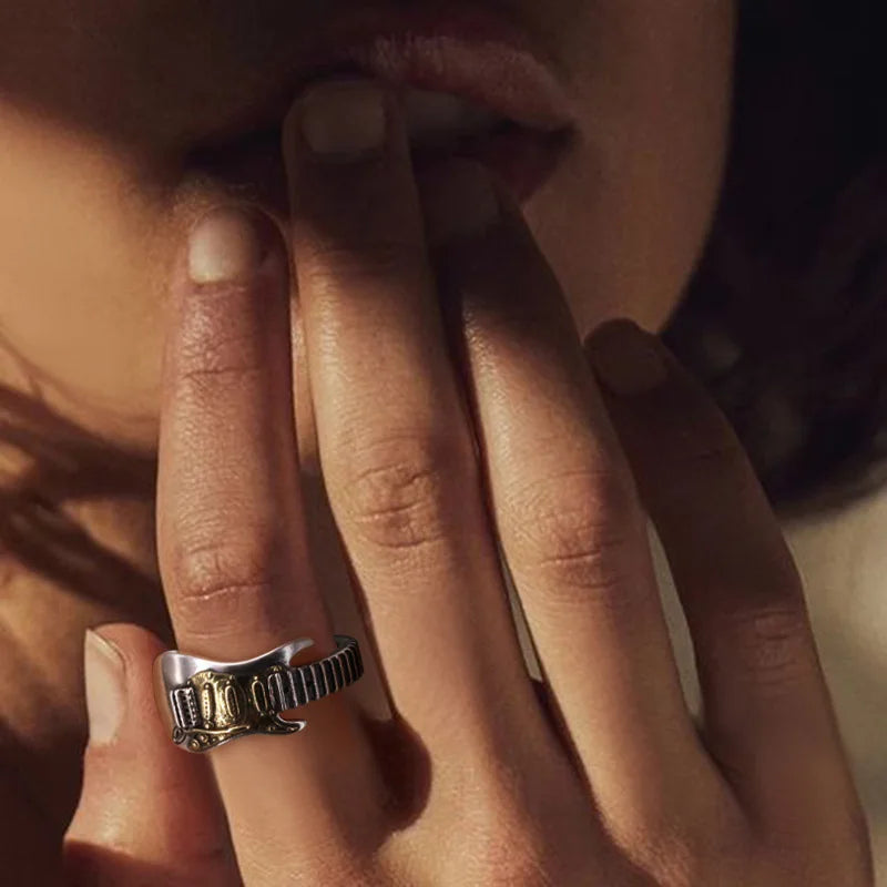 Guitar Ring Gothic Rock