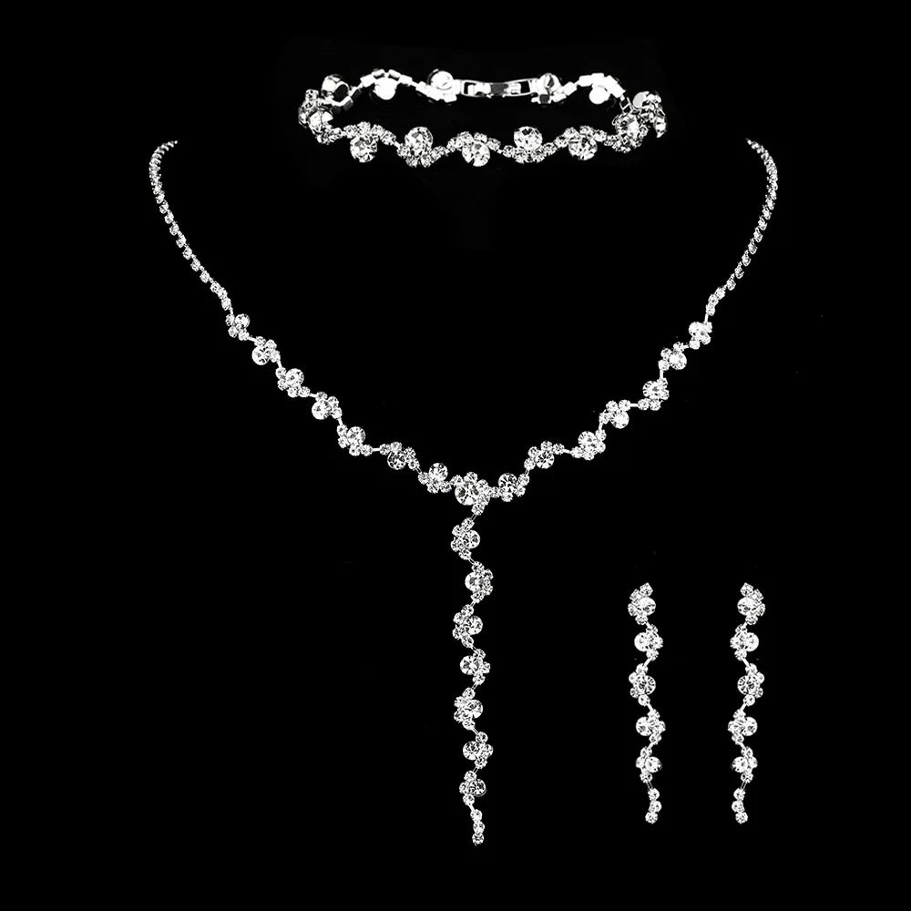 4 pieces of women's